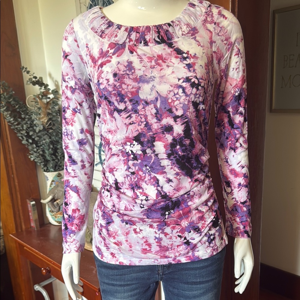 NWT northern reflections size small Floral Pink and Purple Women's Top